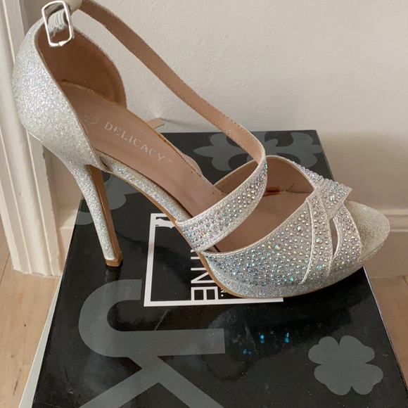 Crystal heels - Picture 3 of 3